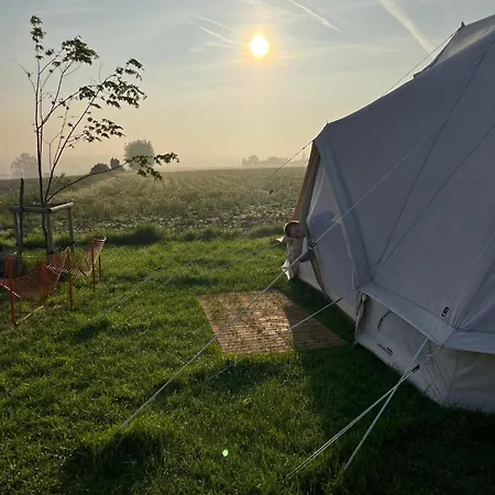 Garden Glamping Mirabelle Hotel Heuvelland Exterior photo